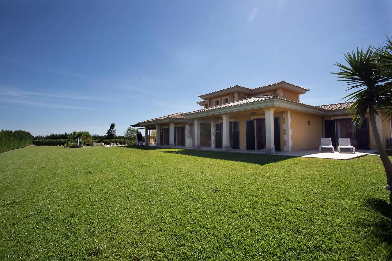 Ca'N Vanrell Muro Villa